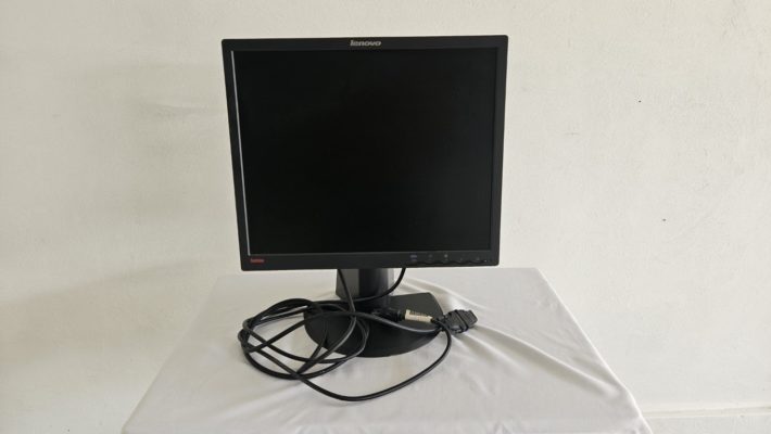 Lenovo Monitor 19 Inch